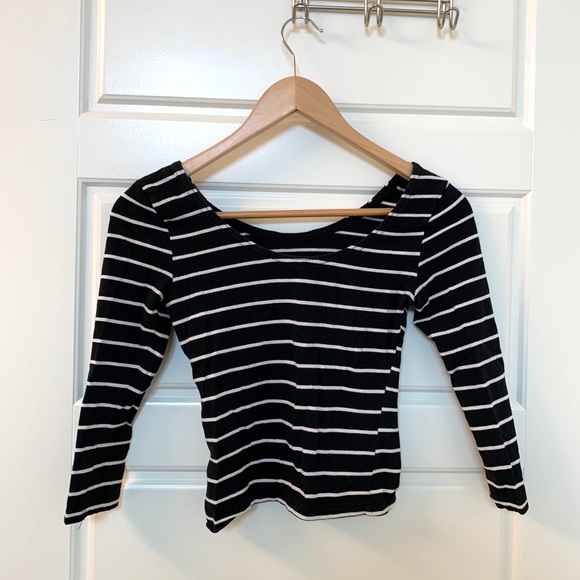 H&M Striped Low Back 3/4 Length Crop Top - Picture 3 of 3